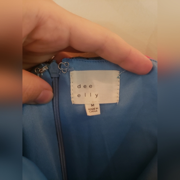 Lulu's (Dee Elly) blue and pink dress size medium NEW UNWORN - Picture 2 of 4